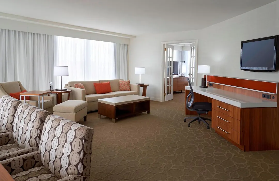 Delta Hotels By Marriott Toronto Airport & Conference Centre-1