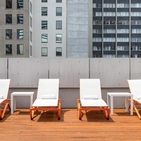 Holiday Inn Toronto Downtown Centre By Ihg-3