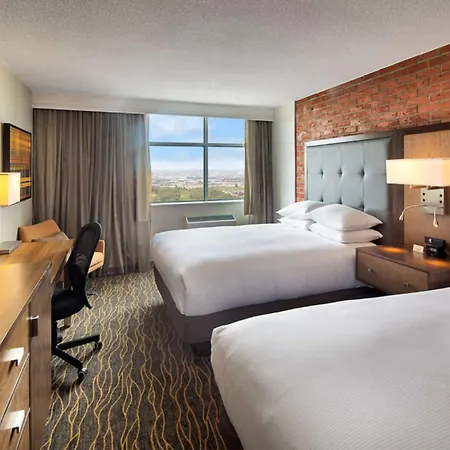 Doubletree By Hilton Toronto Airport, On-2
