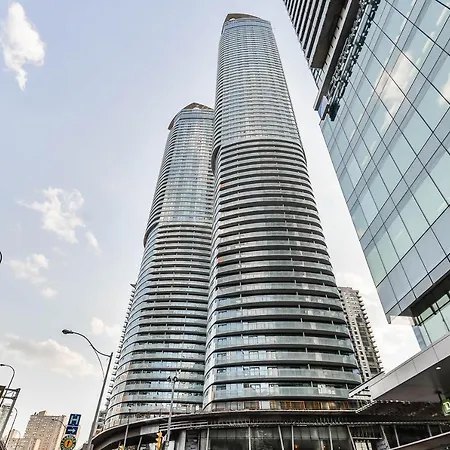 Condo Downtown, Cn Tower, Financial District-3